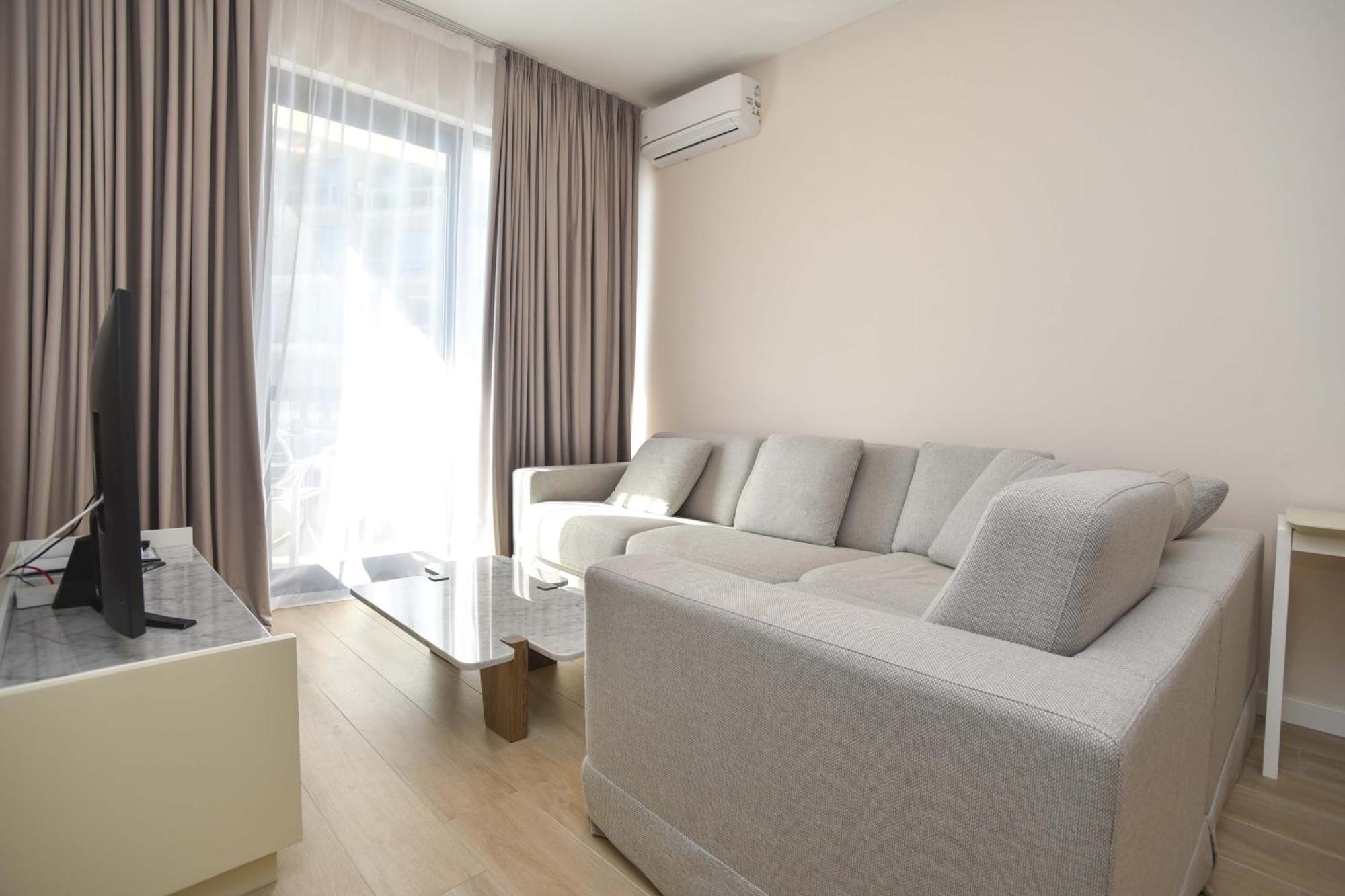 Casa Al Mare Aparthotel Bečići
